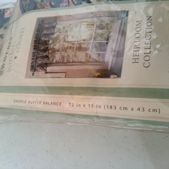 Waverly Garden Room Heirloom Collection Shaped Ruffle Valance Blue Floral Pair - Picture 15 of 15